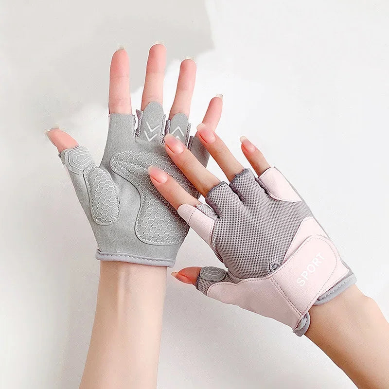 Training gloves with excellent grip, unisex