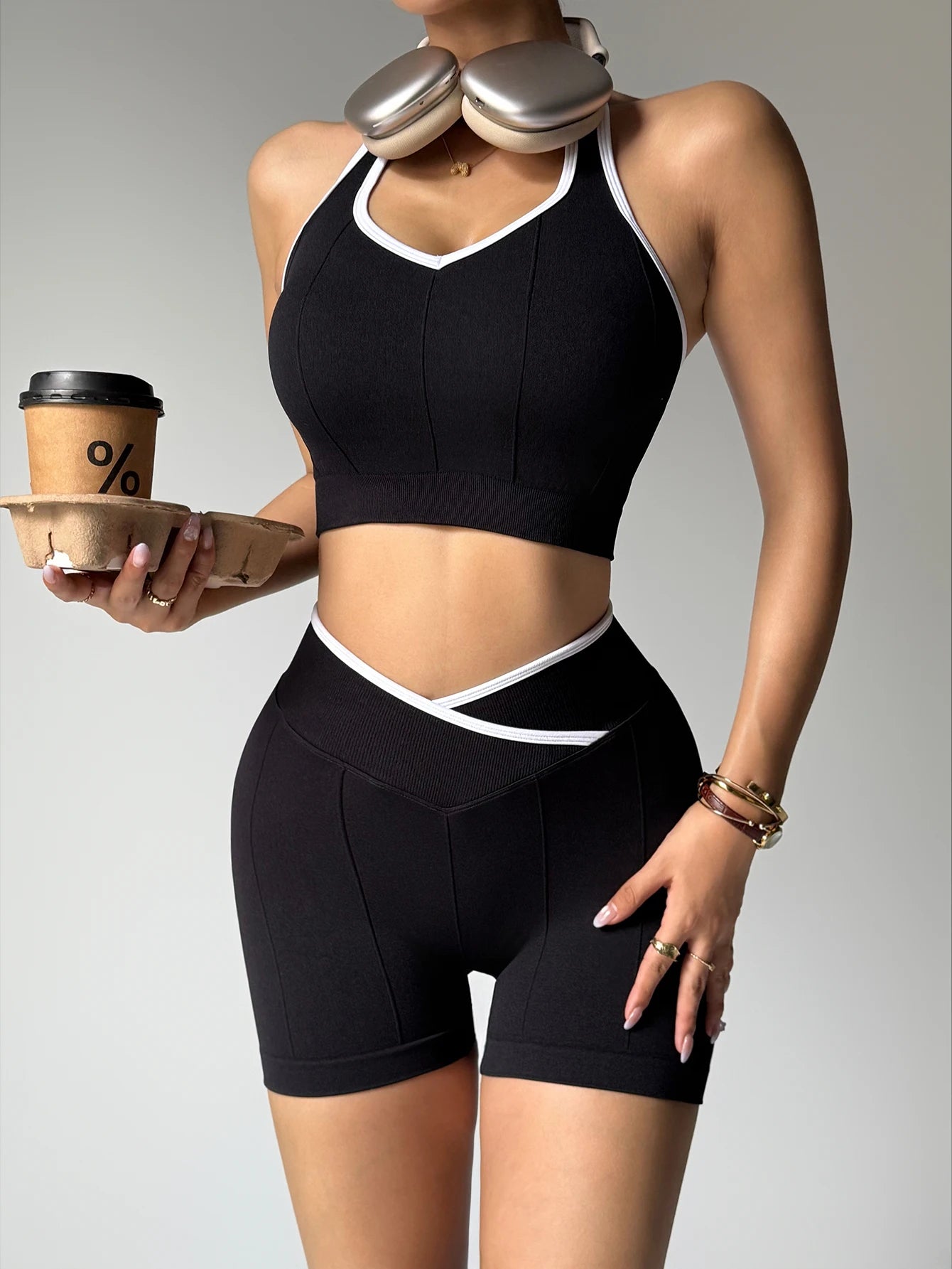 Gym Exercise Set For Women 2pcs Set Yoga Suit Black And White